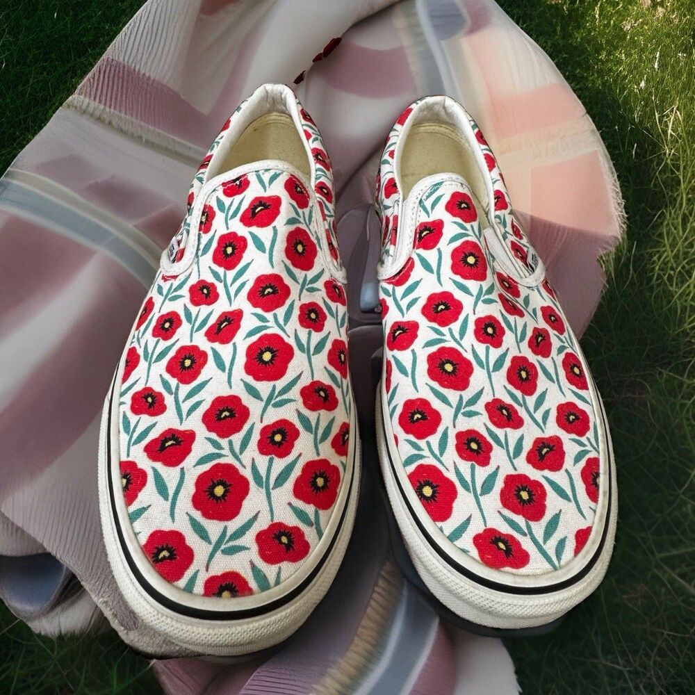 EUC Vans Classic Slip-On Poppy Floral Cream Shoes W9.5 M8 Floral Canvas